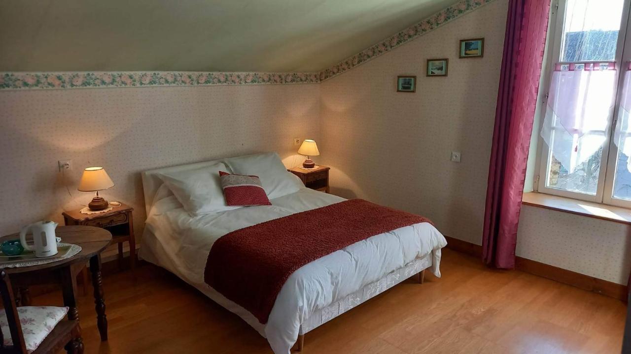 Le Clos Du Merry Joux-la-Ville Bagian luar foto